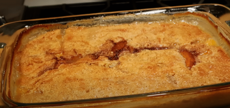 Baked Pancake with Peaches Recipe: RecipesUltra!