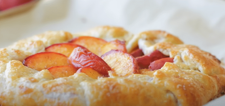 Peach Galette Recipe – A Rustic Dessert You’ll Actually Crave!