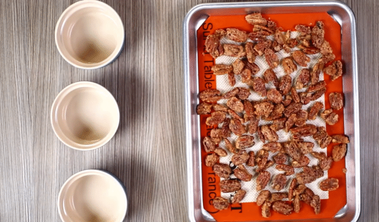 10 Best Christmas Snacks That Will Make You The Star of The Holidays
