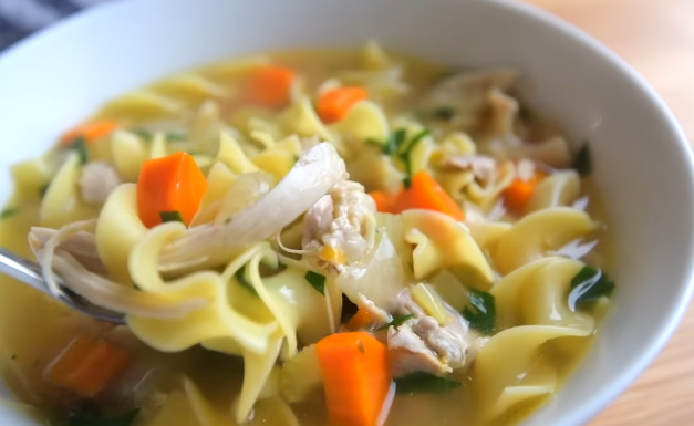 The Coziest Chicken Soup Recipe Ever – Pure Comfort in a Bowl